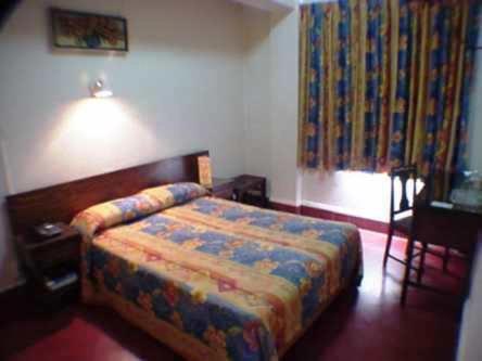 Double Room at Hotel 5a Avenida, photo 2